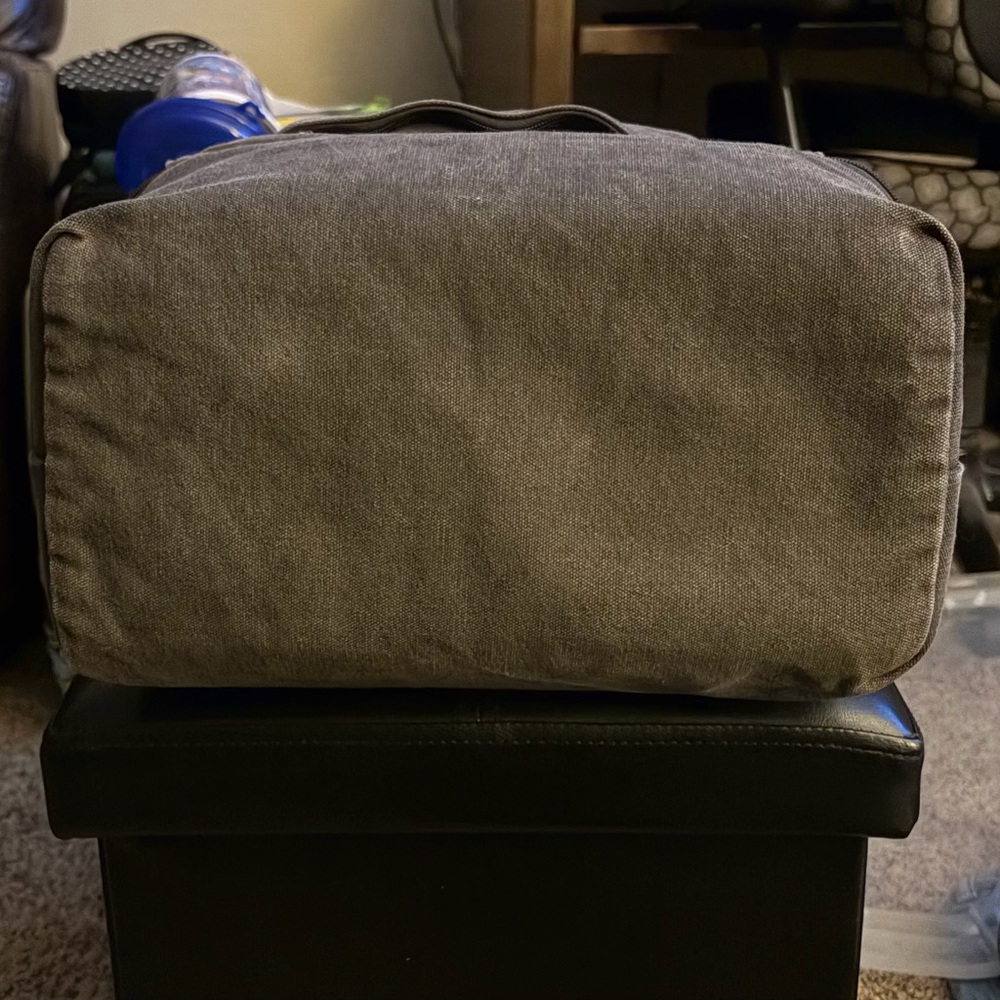 Lo & Sons Catalina Deluxe Tote Midnight Ash Eco Friendly Canvas Weekender Bag - Picture 3 of 12